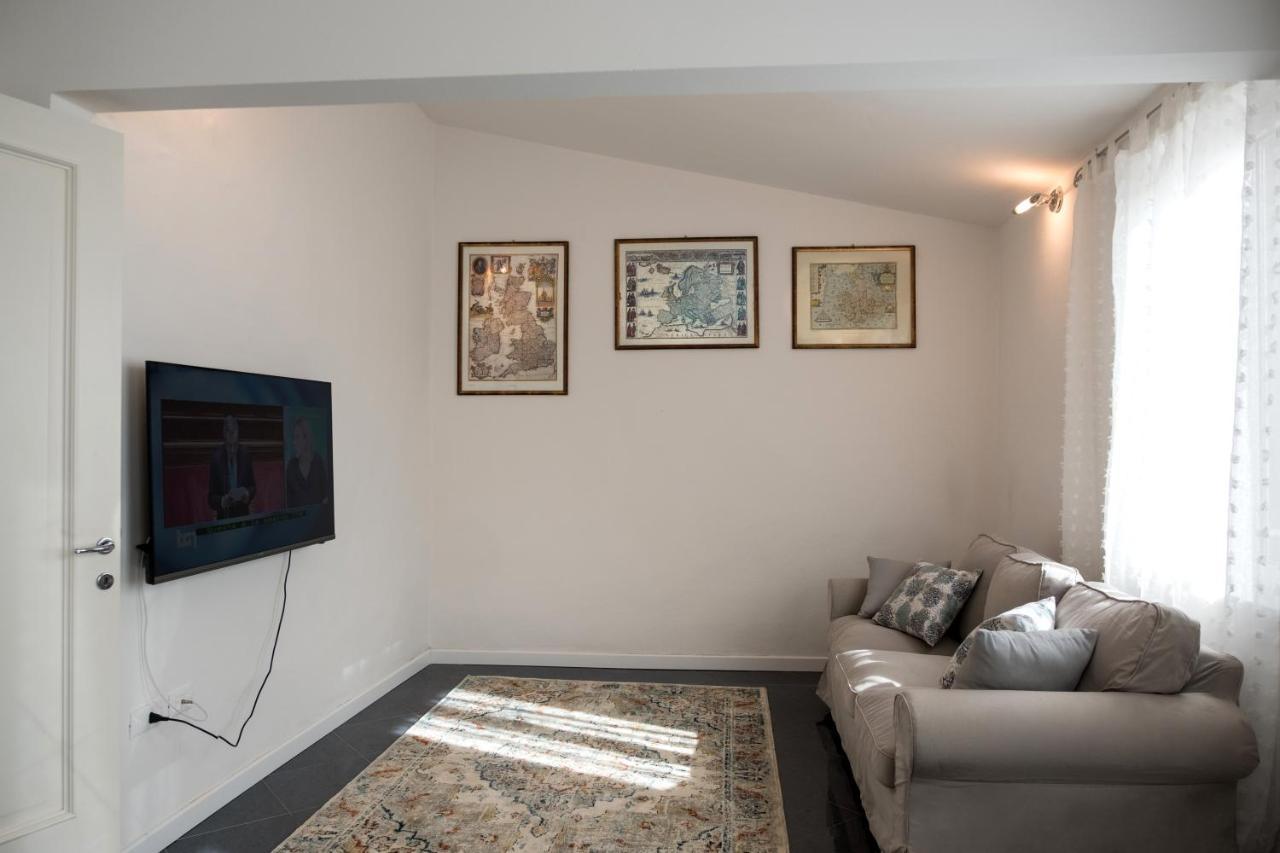 Apartamento Artemisia Viareggio Exterior foto